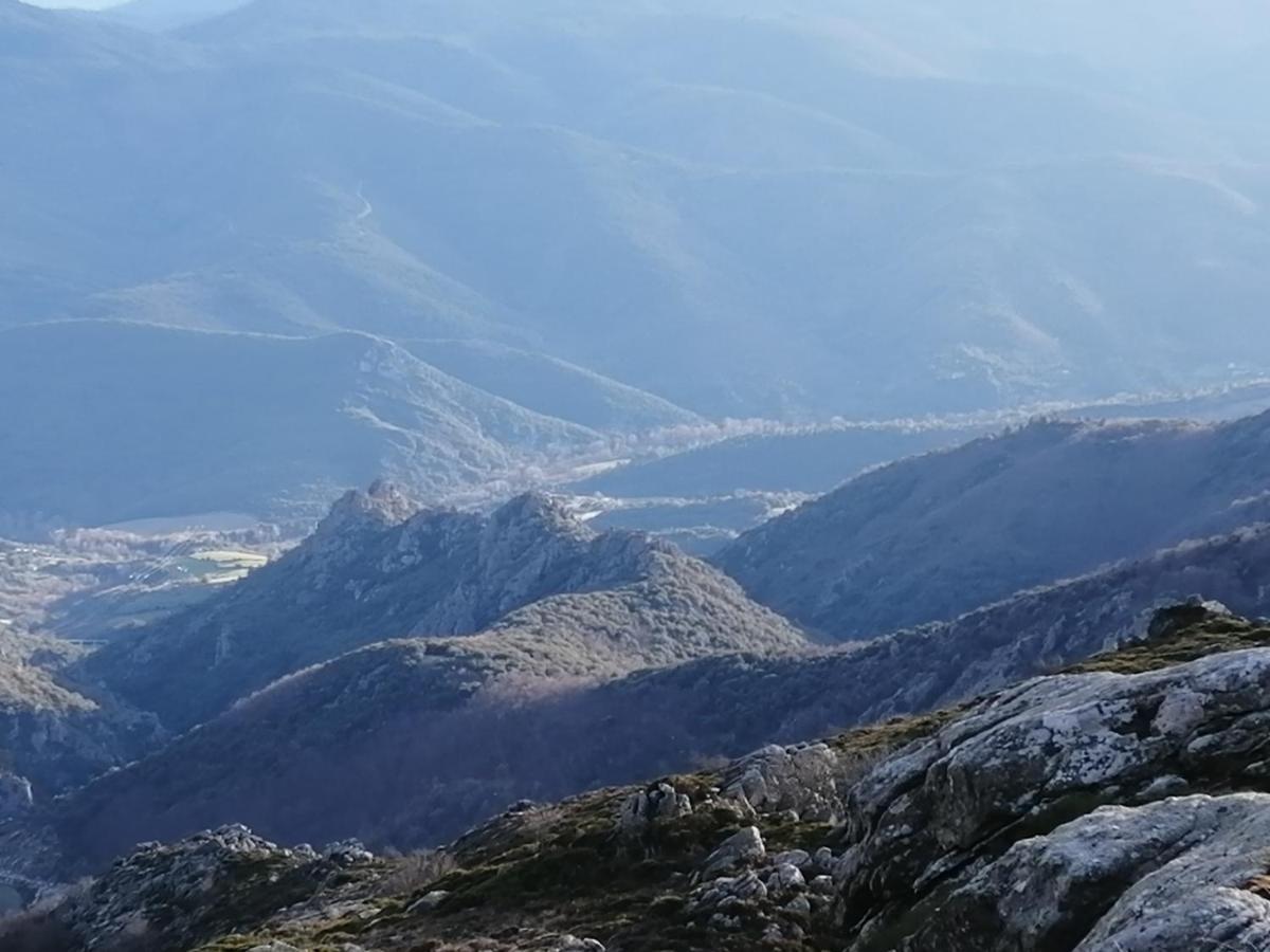 Le Gite De L'Adrech Lacaune Exterior foto